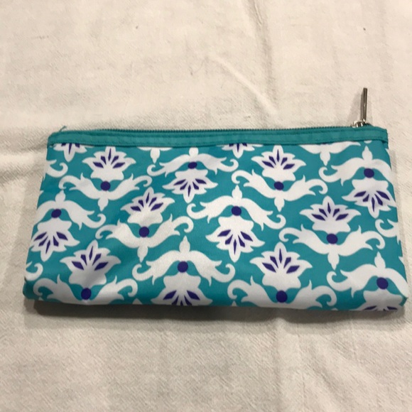 Floral Print Cosmetic bag! - Picture 2 of 4